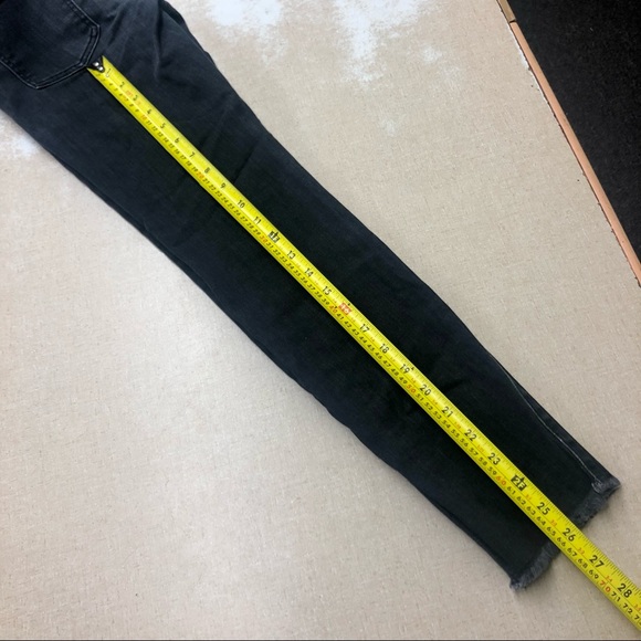 Current/Elliot Cropped Skinny Jeans Distressed Hems Faded Black 27 Waist - Picture 9 of 12